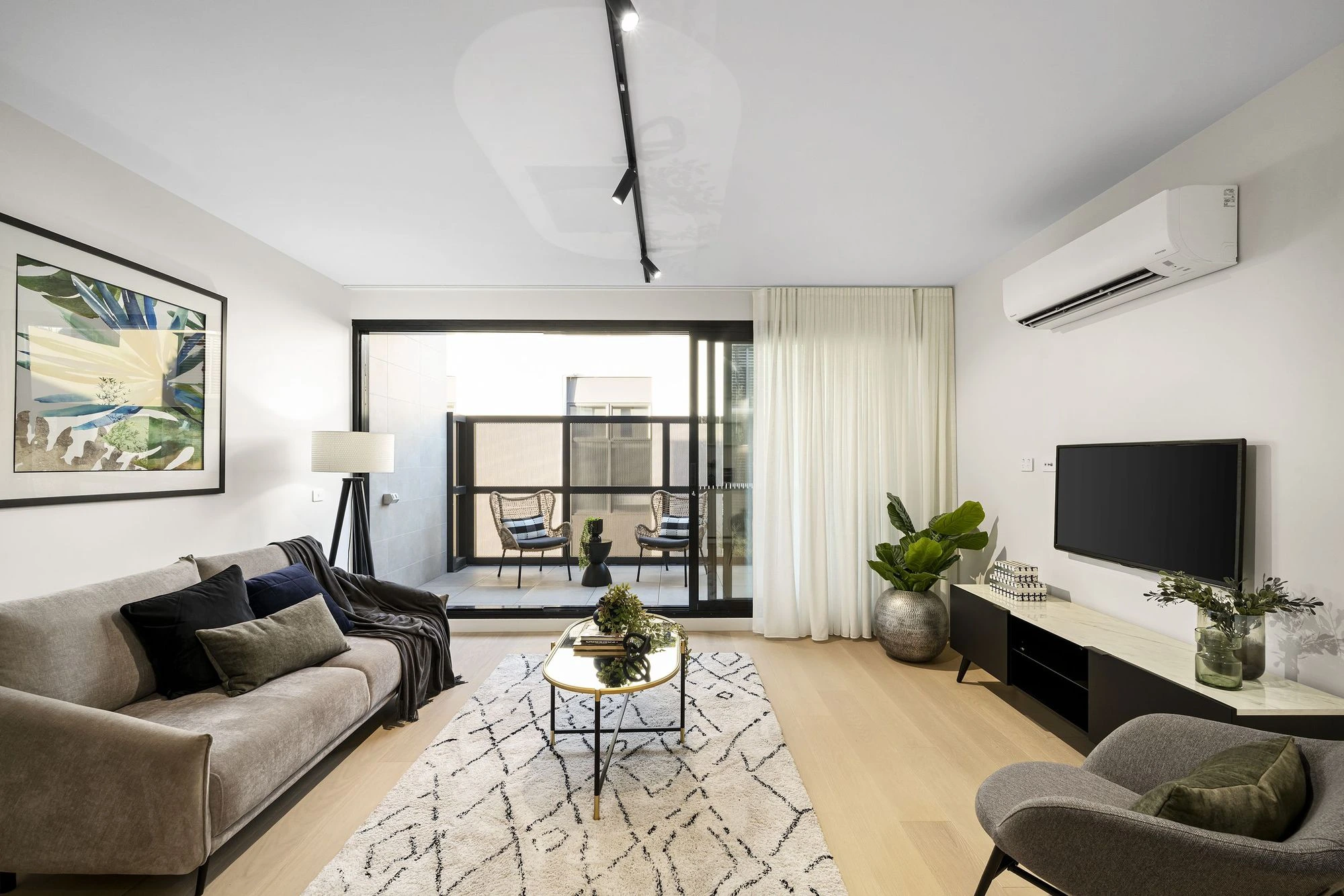 Camira view 10